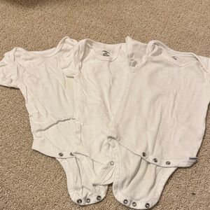 Gerber Set of 3 Bodysuits
